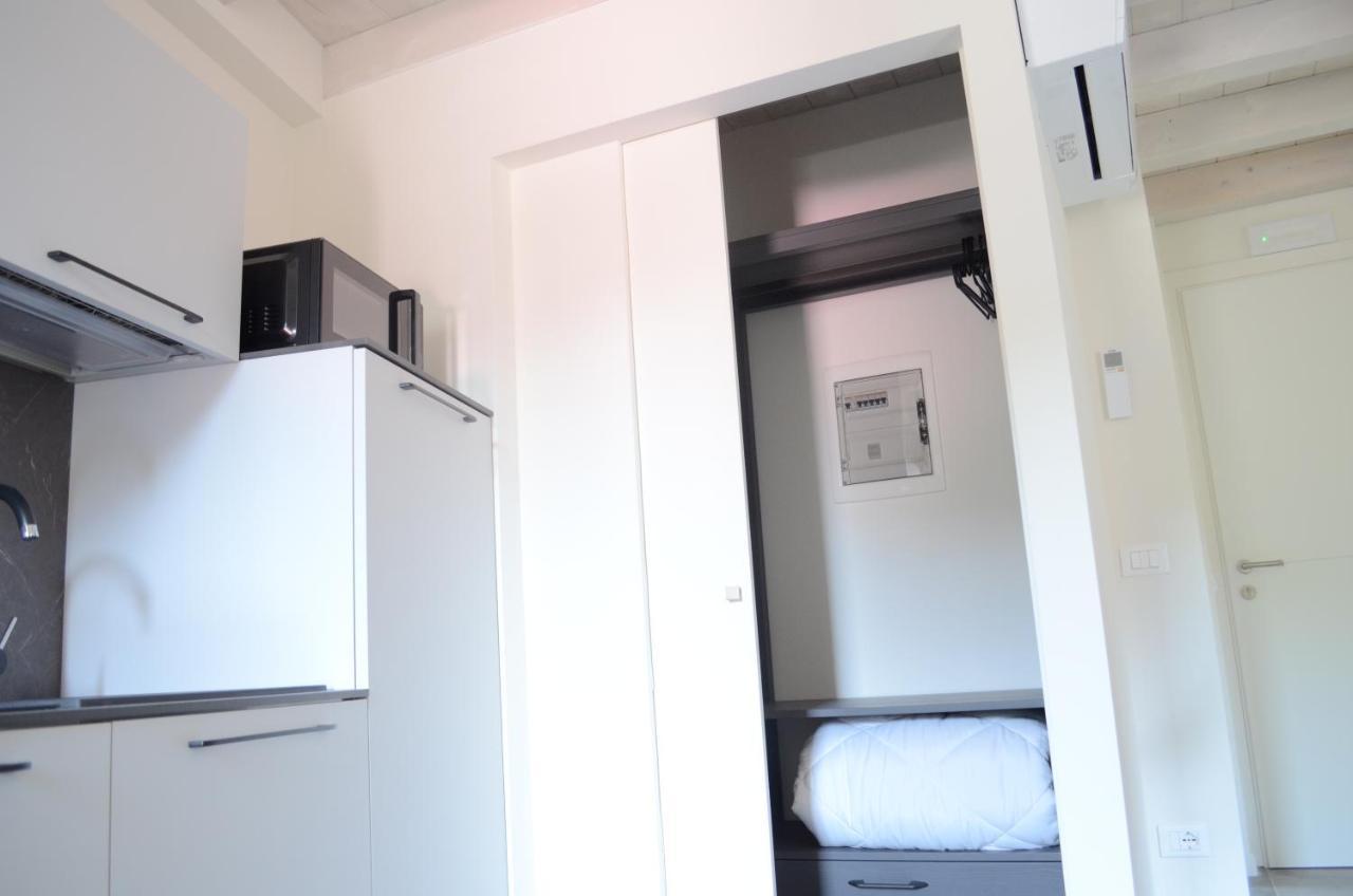 Апартаменты La Casa Incartata Тосколано-Мадерно Экстерьер фото